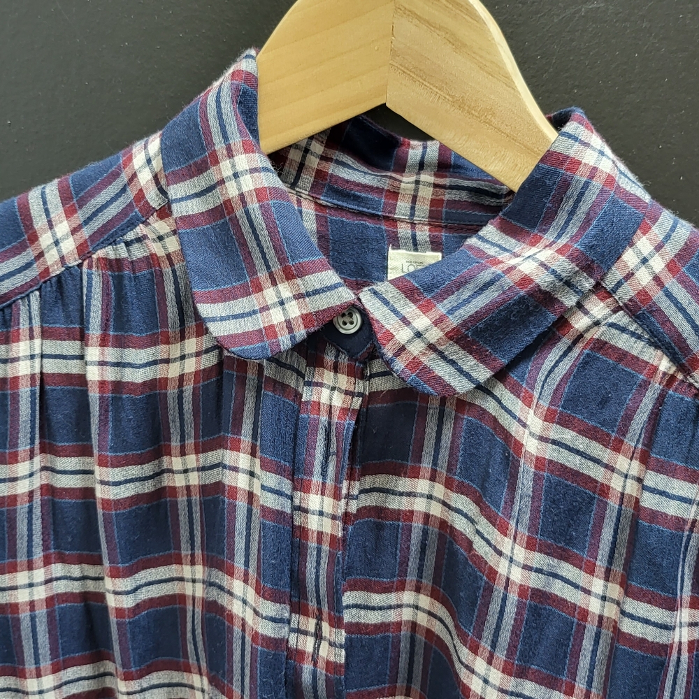 LOFT Navy, Red & White Plaid Button-Up Shirt
